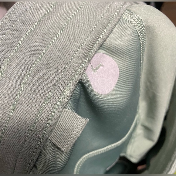 Lululemon Softstreme High-Rise Short - Picture 4 of 15